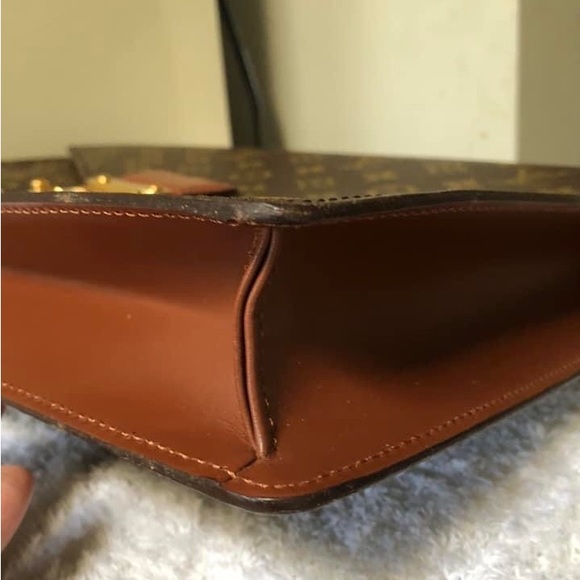 Authentic LV Document Bag - Picture 8 of 16